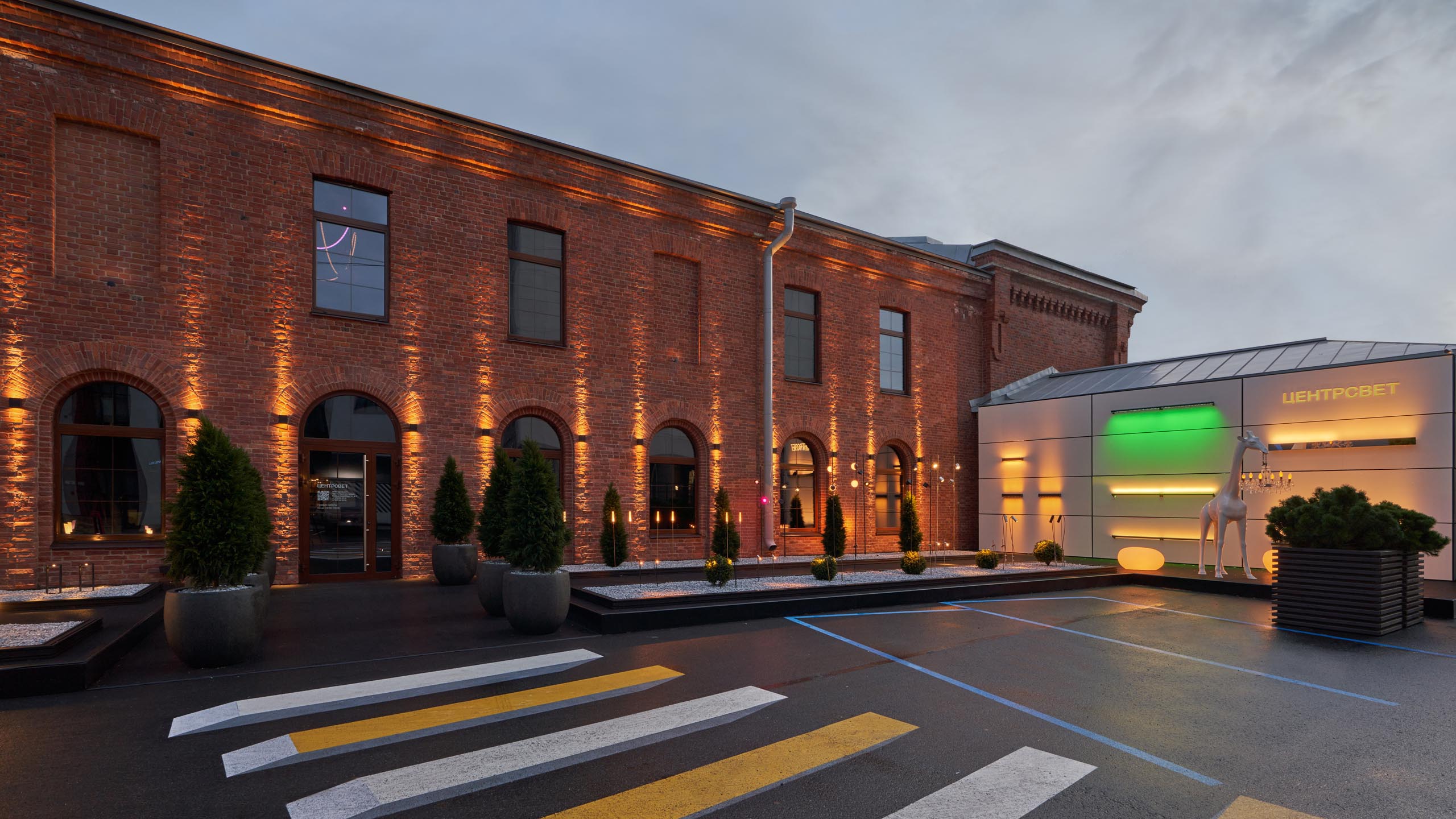 Красногвардейская пл. 3, Design District DAA