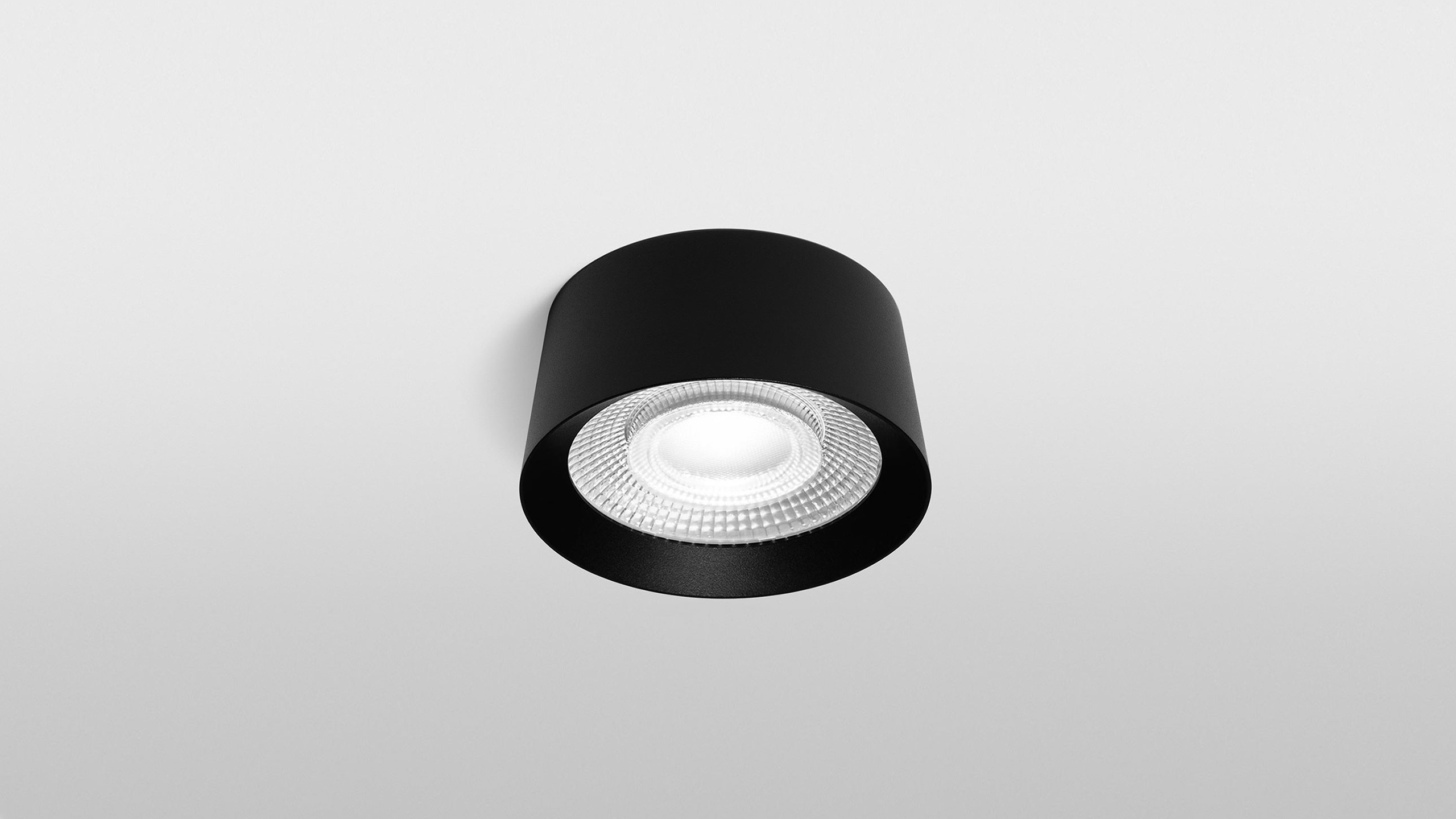 OREO CC PAINT BLACK