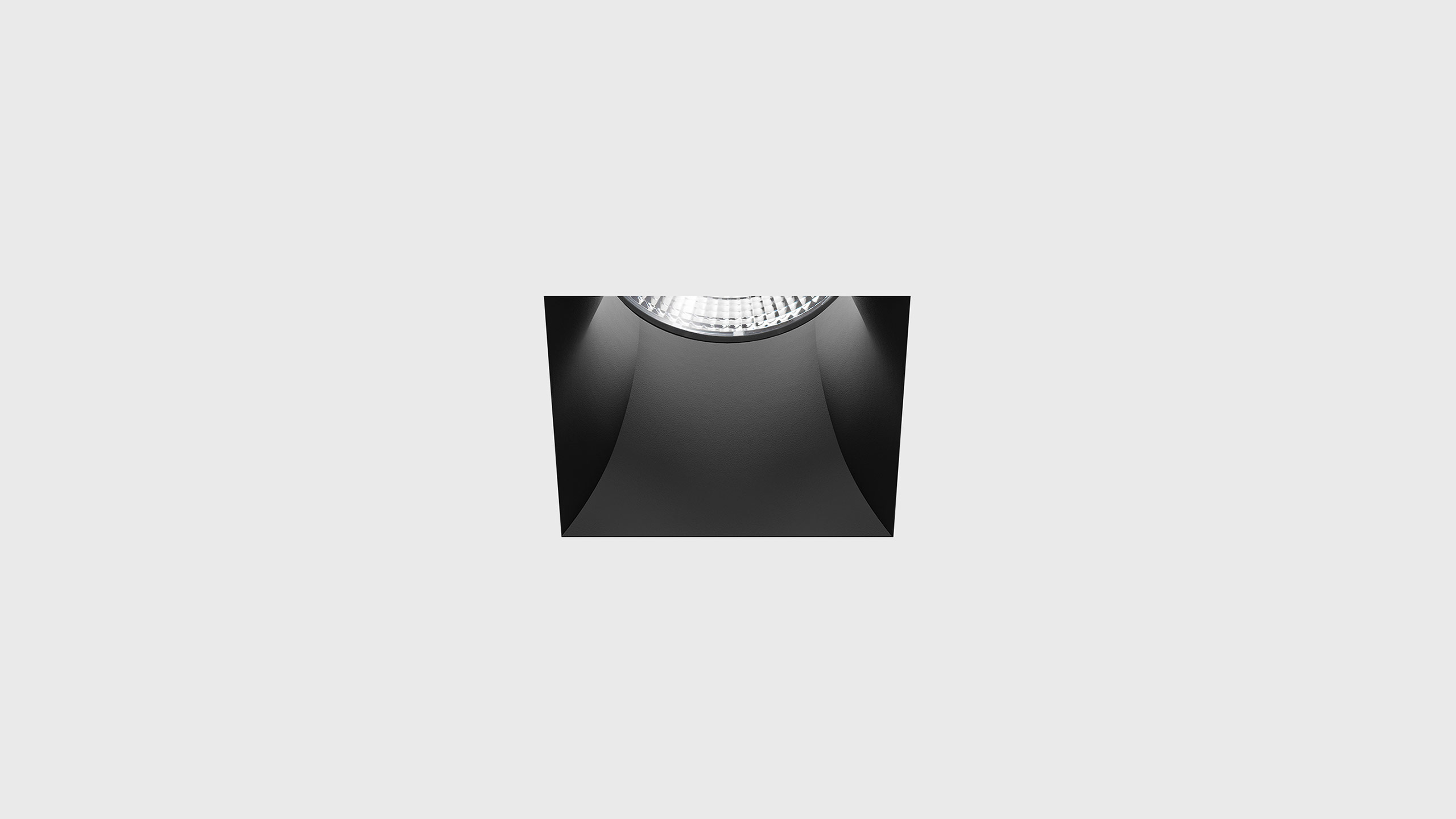 PHANTOM / SQR TRIM 14W